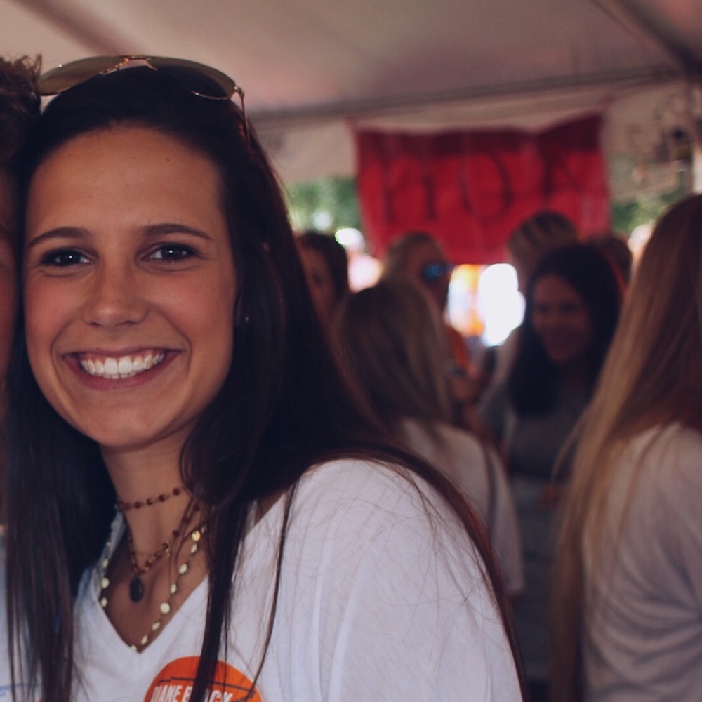 Meet your Posher, Lydia